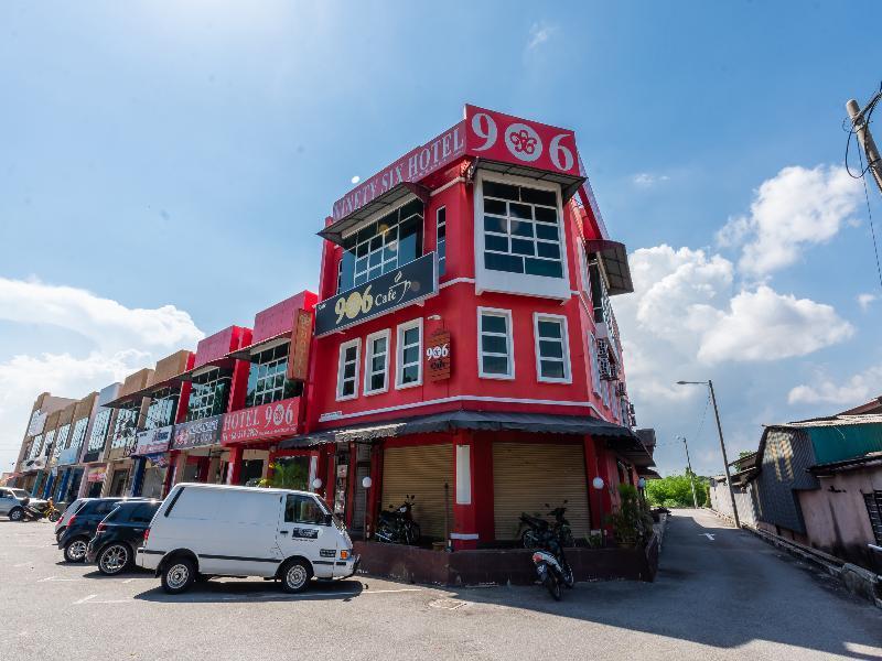 ホテル Oyo 1155 906 Batu Berendam Malacca エクステリア 写真